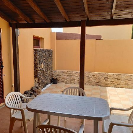 Casa Pitaya, Acogedora, Con Piscina, Fibra Optica Villa La Oliva Exterior photo