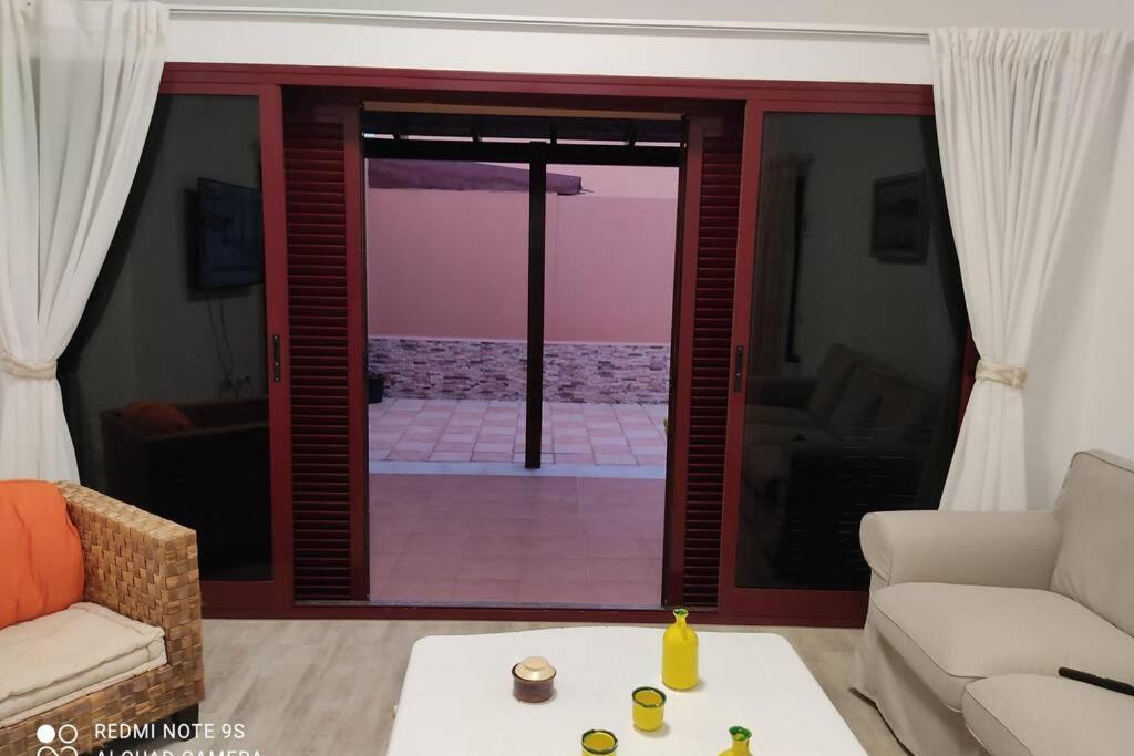 Casa Pitaya, Acogedora, Con Piscina, Fibra Optica Villa La Oliva Exterior photo