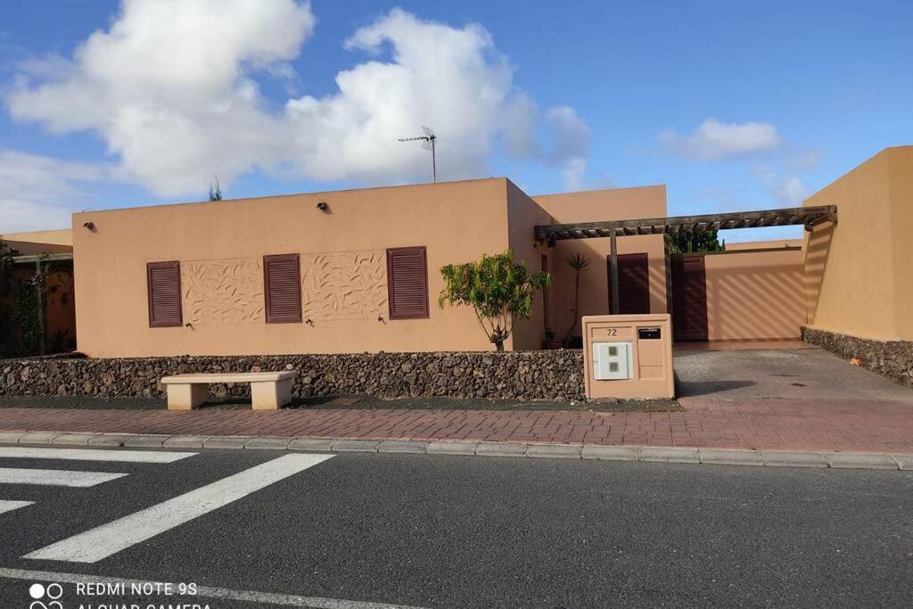 Casa Pitaya, Acogedora, Con Piscina, Fibra Optica Villa La Oliva Exterior photo